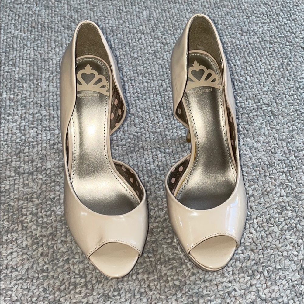 Nude heels